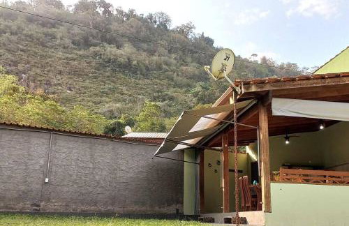 Casa com cachoeira-rio no quintal - Foto 28