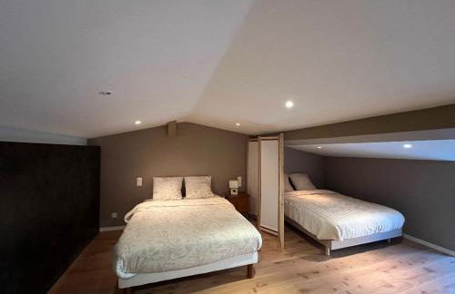 Charmante maison en pierre, avec terrasse et jardin privé - Photo 28