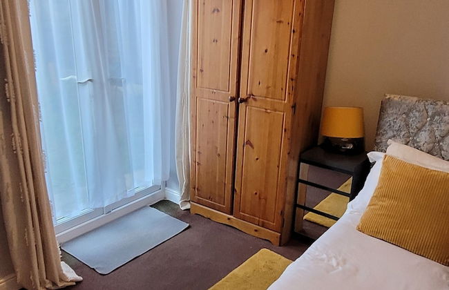 2-bed Apartment, Sleeps 4,on-site Parking - Foto 17