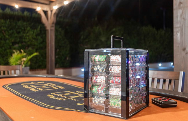 Colven by Avantstay Pool + Spa Near Golf Course - Foto 36