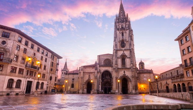 TOP Oviedo: Visita Guiada privada con tu móvil - Foto 2