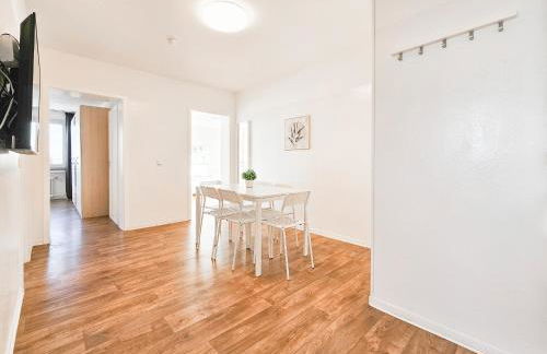 Tolstov Apartments - 1 or 3 Room Apartments with Balcony - 20 Min Messe DUS & Airport DUS - Foto 39