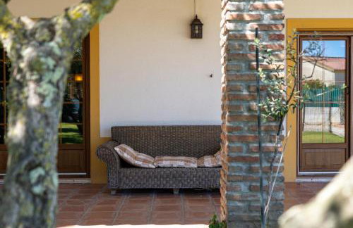 Casa com Piscina Privada em Palmela - Jardim & Estacionamento - Foto 37