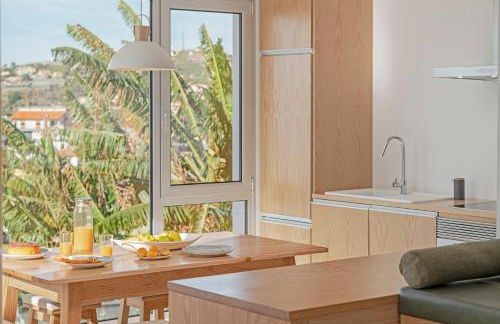 Casas da Vargem shared swimming pool by An Island Apart - Foto 38