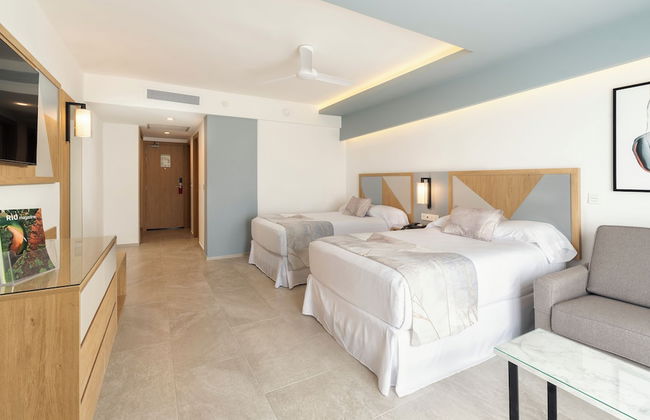 Hotel Riu Caribe - All Inclusive - Photo 8