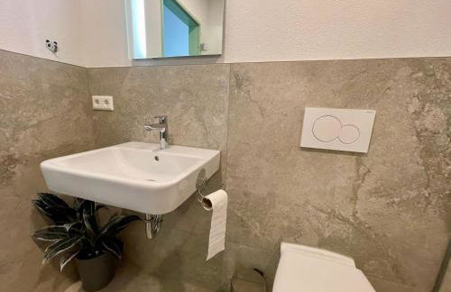 Goldstadt Schlössle Suite 2-Zimmer Design Apartament Zentrum Pforzheim - Foto 41