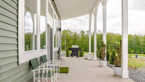 Altmar's Premier Luxury Cabin with 3000sf Mini Golf - Foto 3