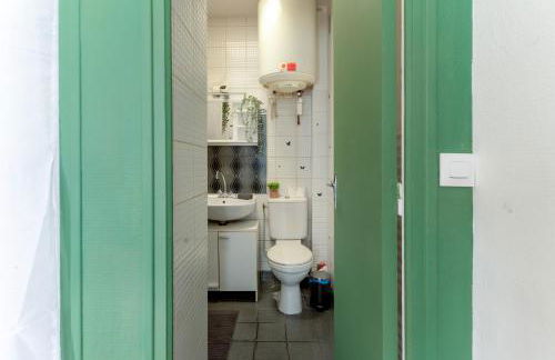 Charmant studio avec terrasse, Gare à 200m et parking gratuit - Foto 12