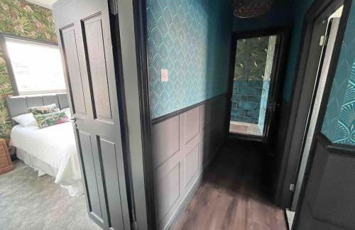 Marina Lodge - Photo 12