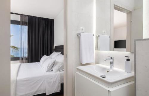 Paoma Lux Beach Suites - Photo 56