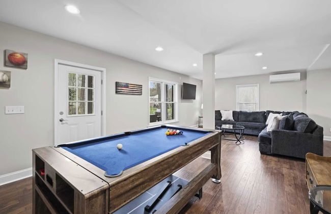 Porch Paradise by Avantstay New Pool, Firepit - Foto 36