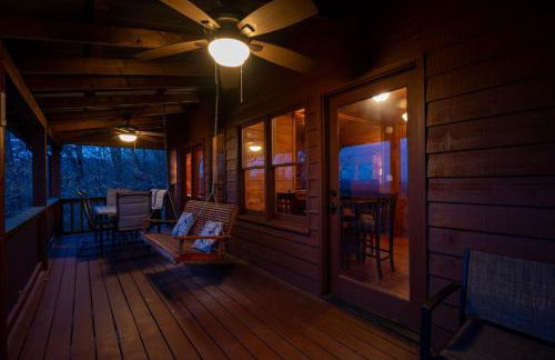 Eagles View Ridge - Gorgeous Mountain Views from the Hot Tub + Firepit - Foto 57