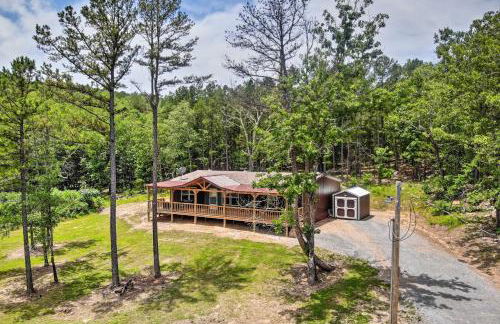 Updated Tuskahoma Cabin with Fire Pit and Deck! - Foto 3