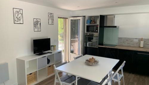 Le petit bastidon gîte à Oppède avec piscine - Foto 3