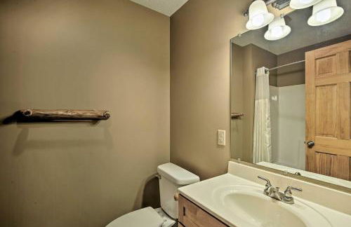 Comfy Lutsen Mountain Villa with Balcony and Grill - Foto 18