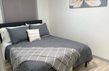 Beautiful downtown Anchorage 2 - Photo 20