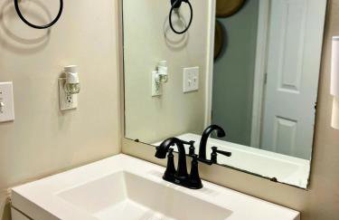 Charming 3 bedroom house with deck in awesome Elsmere - Foto 19