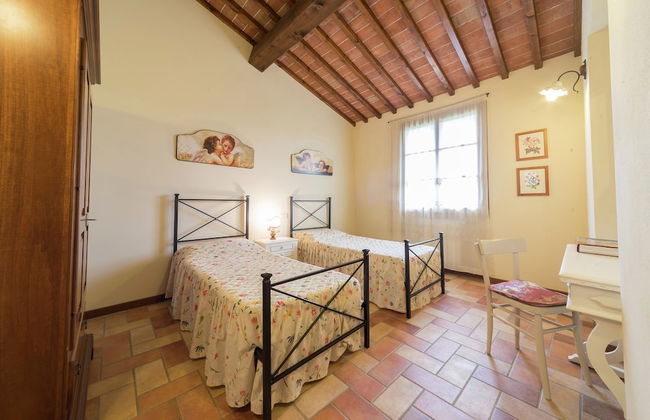 Holiday Home With Swimming Pool With Bubble Bath and Children's Pool - Foto 17