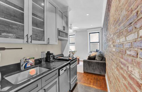 Gramercy Apartment - 3BR 2BA Modern Central - Foto 46
