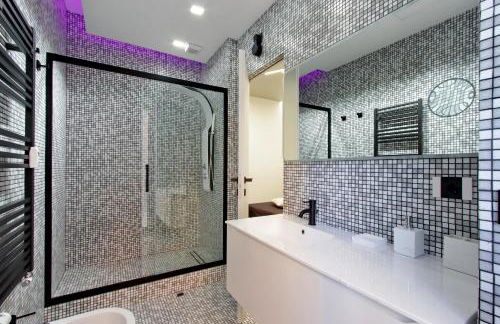 Luxury Wellness SPA Apartment with Jacuzzi & Turkish bath, free parking - Foto 9