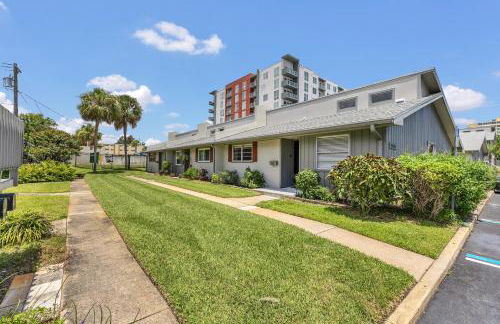 Ground Level and End Condo Unit - Quiet 2 Bedrooms and 1 Bath - Foto 24