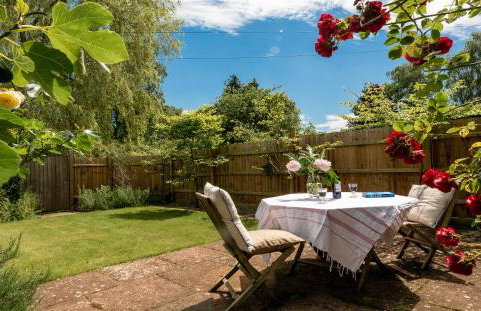 Deepwell Granary is a lovely thatched barn with attached meadow woodland - Foto 9