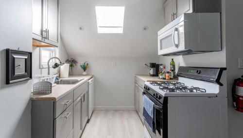 Spacious 4BR 1BA Duplex Apartment Near NYC - Foto 5