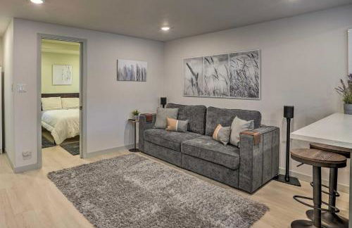 Ideally Located Oakland Home with Private Yard! - Foto 5