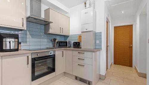 Ground Floor Apartment with Courtyard - Foto 3, stove, dishwasher, pet friendly, toaster, minibar