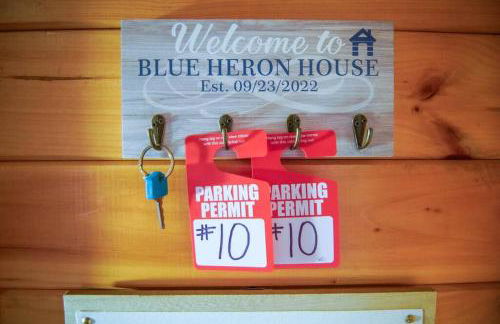 Charming Lakeview Cabin Near Geneva-On-The-Lake! - Foto 32