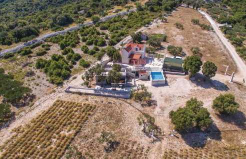 Three-Bedroom Holiday Home With Sea View In Praznica - Foto 13