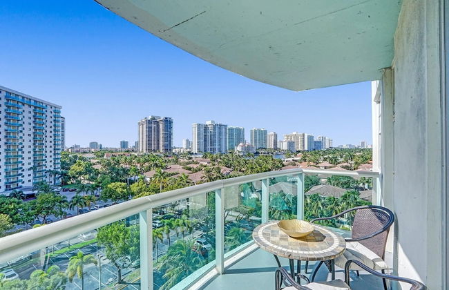 Sunny Isles 4 Bedrooms on the beach - Foto 19
