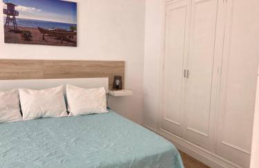 Floridos Playa Piso reformado de 2 habitaciones a 50m de la playa - Foto 13