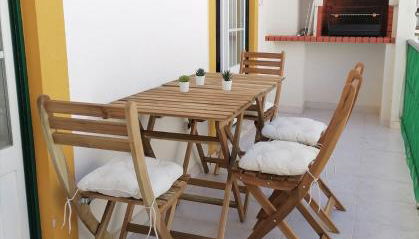 WATERS HOUSE - Feel at Home ir our Sea - Foto 2