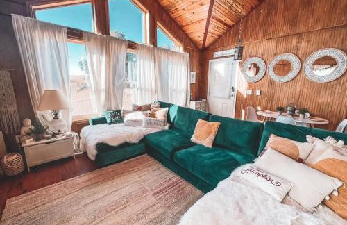 Breathtaking ViewsTwo Bedroom Cabin with Hot tub - Foto 4