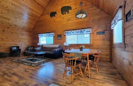 The Grizzly Den Cabin Warrens WI - Foto 2
