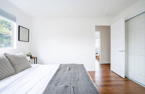 Beautiful Modern Farmhouse near DT w6 queen rooms - Foto 25