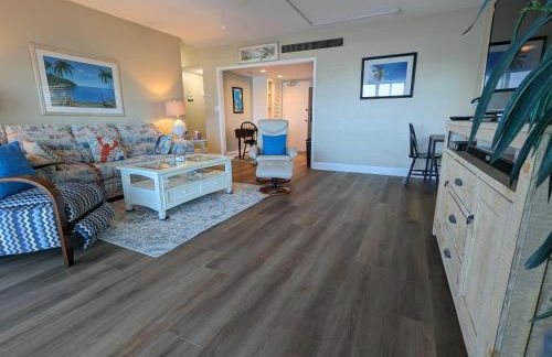 Beachfront Condo, Ocean Views, Near Patrick SFB - Foto 7