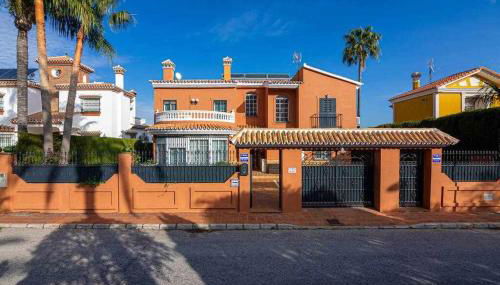 lujosa villa en Alhaurin de la Torre 7 dormitorios - Photo 3