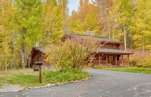 Along Big Wood River Hailey Family Cabin with Yard - Foto 30