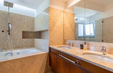 Estoril Oceanview Villa - Photo 35