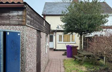 Cosy 2-bed NR New Cross Hospital - Foto 23