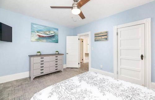 2-Unit House, big Lake Winnisquam views - Sleeps 13 - Foto 28