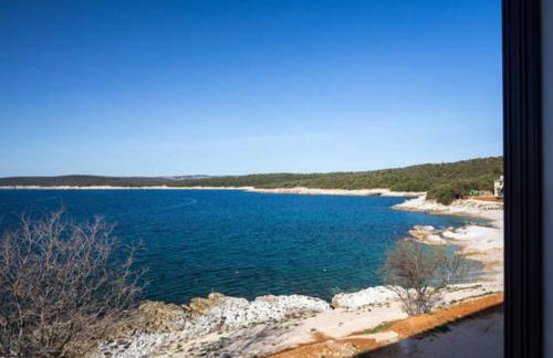 Sea apartment by beach Vine, olive oil tasting, kajaks, grill - Photo 50