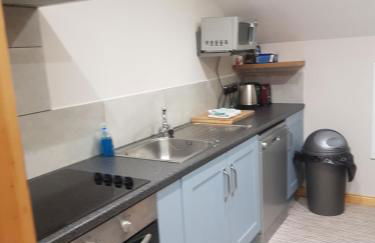 Reubens Loft for 1 to 6 person Family 4 miles outside Portrush Bushmills Coleraine Ballymoney - Foto 1