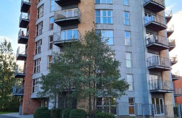 Eaglet 2 Bedroom Luxury Home near Etihad Staduim - Foto 1