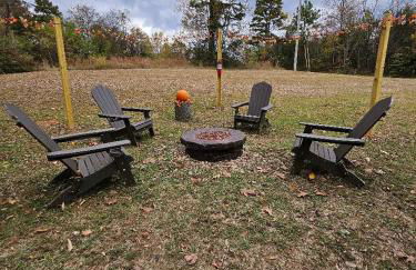 Great Smoky Mountain, Hot Tub, Mins to Dollywood - Foto 23