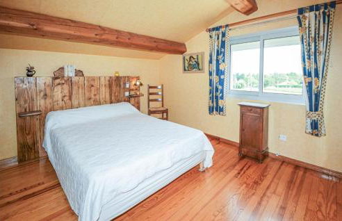 Stunning Home In Pujaut With Kitchen - Photo 26