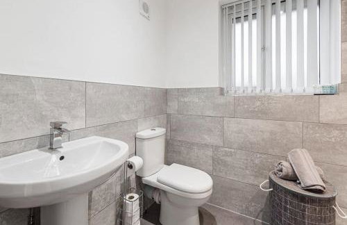 Park & Relax in 1bd Central Liverpool home - Foto 35