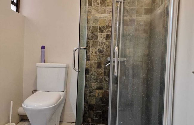 Sugareef 3-bed Apartment in Flic en Flac - Photo 15